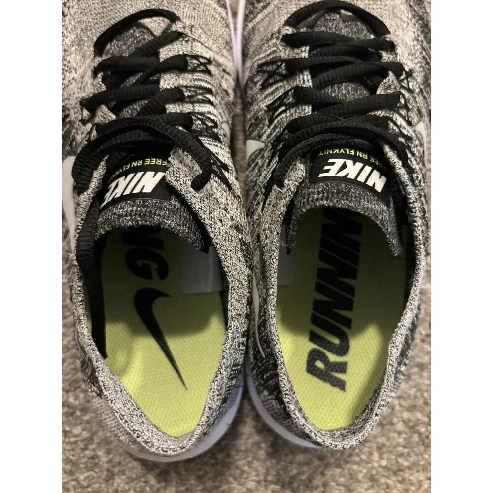 Nike Free RN Flyknit Men's Size 11 Running Shoes Black White Oreo